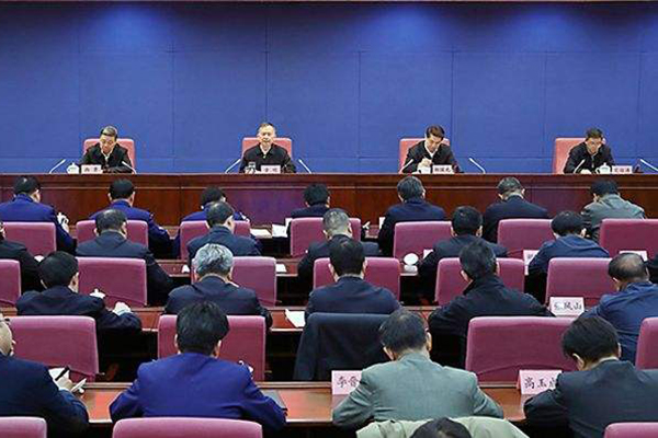 國務(wù)院安委辦、應(yīng)急管理部召開全國煤礦安 全生產(chǎn)工作緊急視頻會(huì)議強(qiáng)調(diào) 深刻吸取煤礦重大事故教訓(xùn) 舉一反三抓好風(fēng)險(xiǎn)防控 確保歲末年初安 全形勢(shì)穩(wěn)定