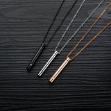 Collier d'urne de bijoux en acier titane en mémoire d'un être cher, pendentif créatif de bouteille de parfum en acier inoxydable ouvrable
