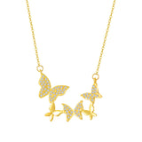 Simple et polyvalent avec le même pendentif papillon en acier inoxydable, chaîne de clavicule en acier titane pour femmes