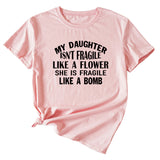 Großes Damen-T-Shirt mit Aufdruck „MY DAUGHTER ISN'T“ in Buchstabenform, kurzärmelig