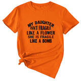Großes Damen-T-Shirt mit Aufdruck „MY DAUGHTER ISN'T“ in Buchstabenform, kurzärmelig