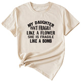 Großes Damen-T-Shirt mit Aufdruck „MY DAUGHTER ISN'T“ in Buchstabenform, kurzärmelig