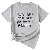 Lässiges T-Shirt mit Rundhalsausschnitt und kurzen Ärmeln mit Buchstabendruck von Love Them Spool