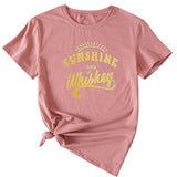Damen-T-Shirt „Sunshine and Whishkey“ mit Rundhalsausschnitt und kurzen Ärmeln, groß
