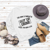 THIS MOM IS LETTERED LOOSE CASUAL CREWNECK OVERSIZED LONG-SLEEVED SWEATSHIRT